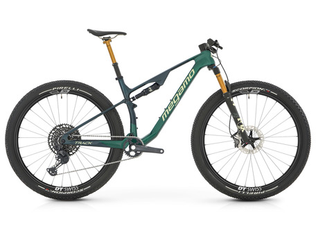 BICICLETA MEGAMO TRACK 04 CW 2025 VERDE