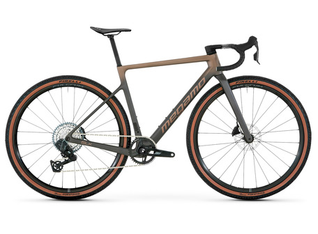BICICLETA MEGAMO SILK 04 2026 NEGRO