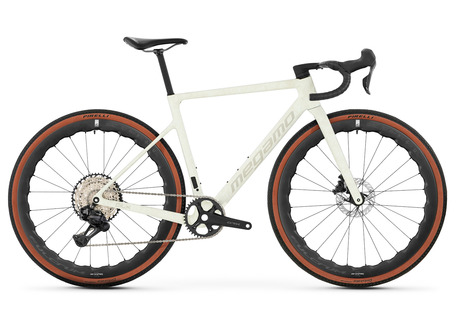 BICICLETA MEGAMO SILK 03 2026 JADE BEIGE