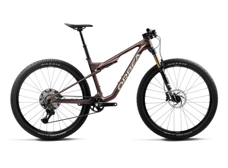 BICICLETA ORBEA OIZ M20 2027 COLOR Burning Ashes C. View (Matt) - Ivory White (Gloss)